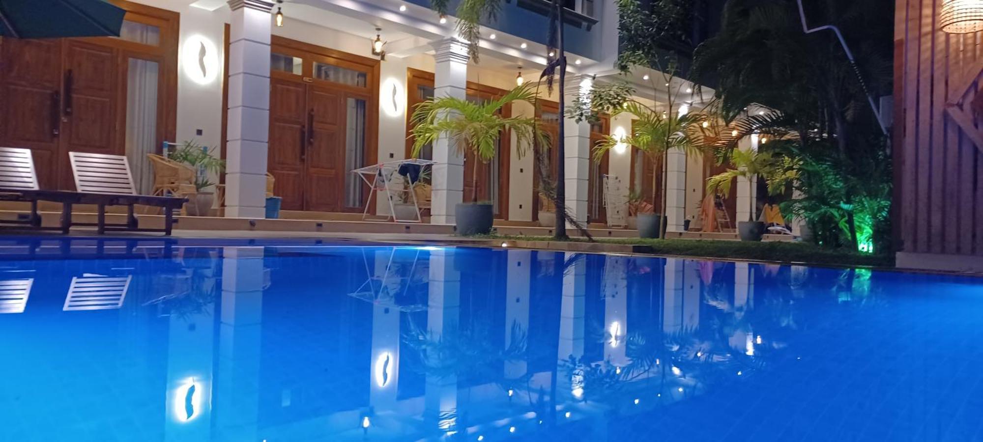 Crown Breeze Hotel Ahangama Ngoại thất bức ảnh